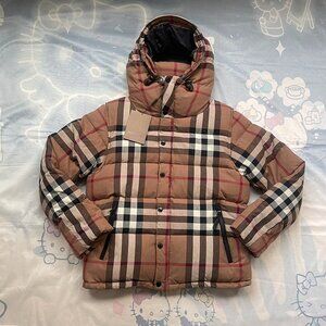 Burberry House Check Pattern Detachable Sleeve Puffer Coat